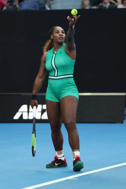 Melbourne, Avustralya - 21 Ocak 2019: 23 kez Grand Slam şampiyonu Serena Williams onun turda 2019 Avustralya Açık Melbourne Park 16 maçın başında Amerika Birleşik Devletleri
