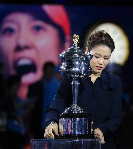 Melbourne Austrália Janeiro 2019 Campeã Aberta Austrália Apresenta Troféu Individual — Fotografia de Stock