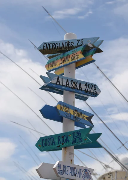 West Palm Beach Florida March 2019 Signpost Sailfish Marina Resort — Stock Photo, Image