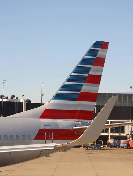 Chicago Illinois Marca 2019 Samolot American Airlines Lotnisku Hare Chicago — Zdjęcie stockowe