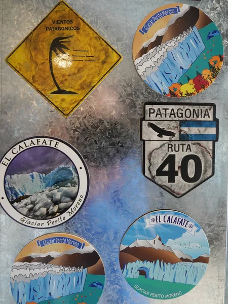 아르헨티나의 2020 아르헨티나 산타크루즈 빙하기 공원에 방문객 센터의 기념품 — 스톡 사진