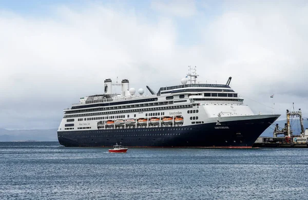 Ushuaia Argentina Luty 2020 Holland America Cruise Ship Amsterdam Zadokowany — Zdjęcie stockowe