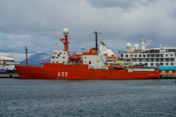 Ushuaia Argentina Febrero 2020 Embarcación Española Investigación Polar Atracada Ushuaia — Foto de Stock