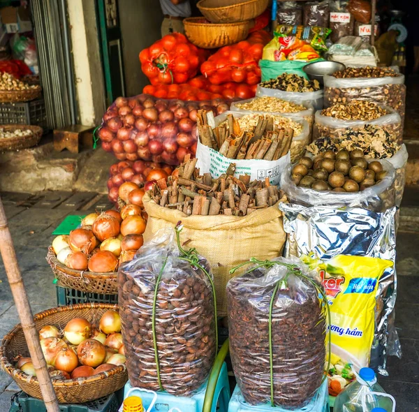 Hanoi Vietnam Oktober 2019 Lokale Goederen Koop Old Quarter Ochtendmarkt — Stockfoto