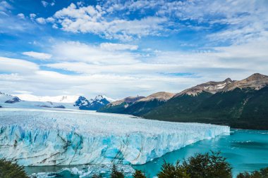 Arjantin 'in güneybatısındaki Los Glaciares Ulusal Parkı' nda Perito Moreno Buzulu