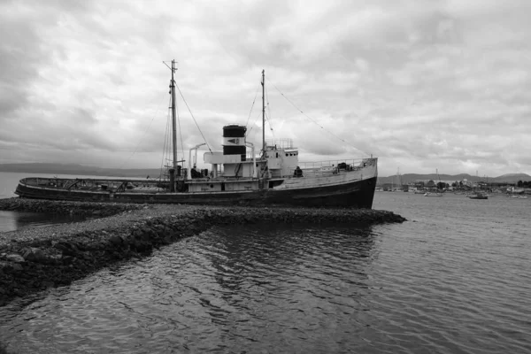 Ushuaia Argentina February 2020 Wreck Saint Christopher Aground Harbor Ushuaia — Stock Photo, Image