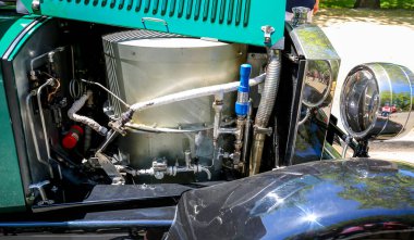 MELBOURNE, AUSTRALIA - 26 HAZİRAN 2019 Stanley 1924 Roadster modeli 750 buharlı araba 2019 Royal Automobile Club of Victoria Australia Day Heritage Vehicle Showcase in Kings Domain Gardens.