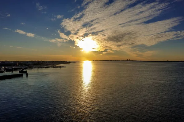Закат Jamaica Bay Бруклин Нью Йорк — стоковое фото