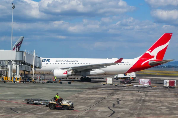 Auckland Nieuw Zealand Februari 2019 Qantas Airways Vliegtuig Asfalt Internationale — Stockfoto