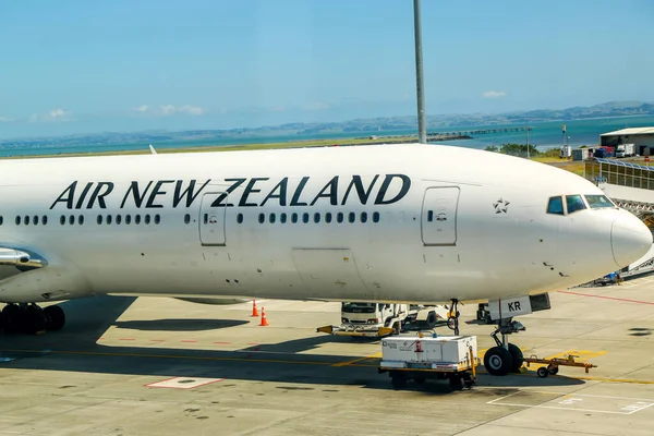 Auckland Nueva Zelanda Febrero 2019 Avión Air New Zealand Sobre —  Fotos de Stock