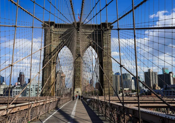 Puente Brooklyn Vacío Durante Bloqueo Pandémico Del Coronavirus Covid Ciudad — Foto de Stock