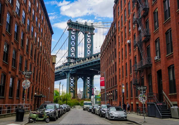 Brooklyn New York Maj 2020 Ikoniczny Manhattan Bridge Empire State — Zdjęcie stockowe