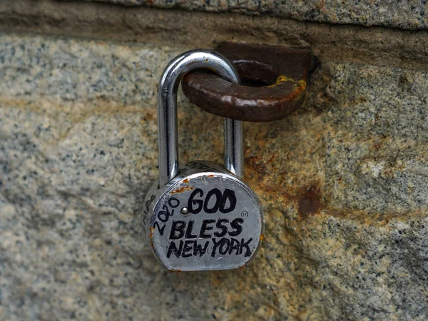 New York May 2020 Lock Sign 2020 God Bless New — Stock Photo, Image