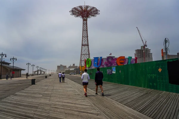 Brooklyn New York Mei 2020 Zandstorm Riegelmann Boardwalk Bij Coney — Stockfoto