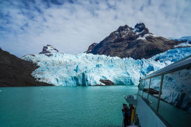 Lake Argentino cruise to see the Spegazzini and Upsala Glaciers in Argentinian Patagonia clipart