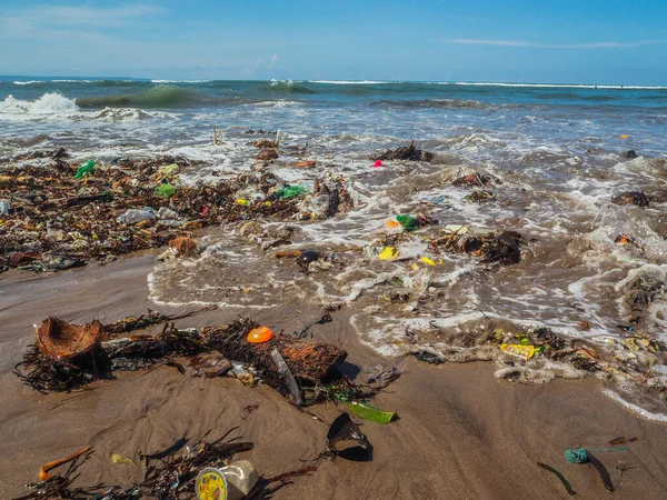 Plastic Bottles Trash Beach Bali — Stock Photo, Image