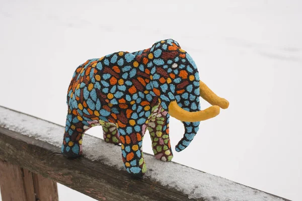 Декоративная Скульптура Слона Игрушка Папье Маше Мотли — стоковое фото