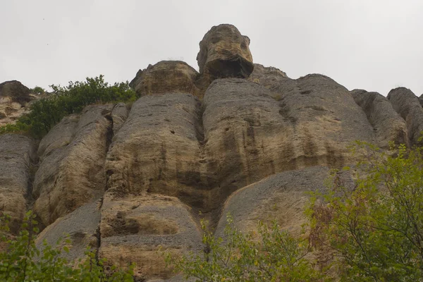保加利亚的风景 巴尔干山脉 国家历史考古保护区斑 — 图库照片