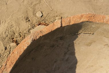 Kazı antik Yunan Medeniyeti. Şaraphane Byala antik kale içinde. Şarap depoları 5. yy.