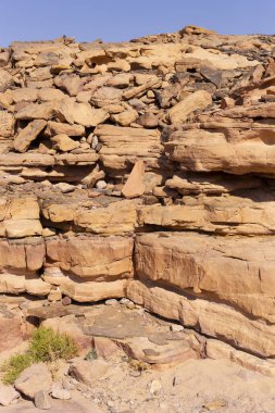 Renkli Kanyon, Sina yarımadasında bir kaya oluşumudur. Nuweiba, Mısır manzarası.