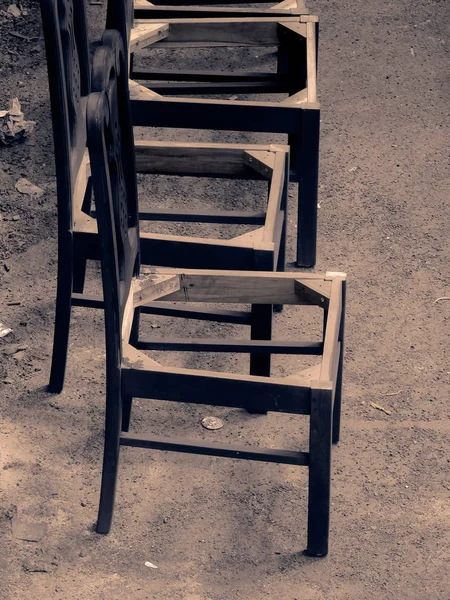 Πλαίσιο Από Ξύλινες Καρέκλες — Φωτογραφία Αρχείου