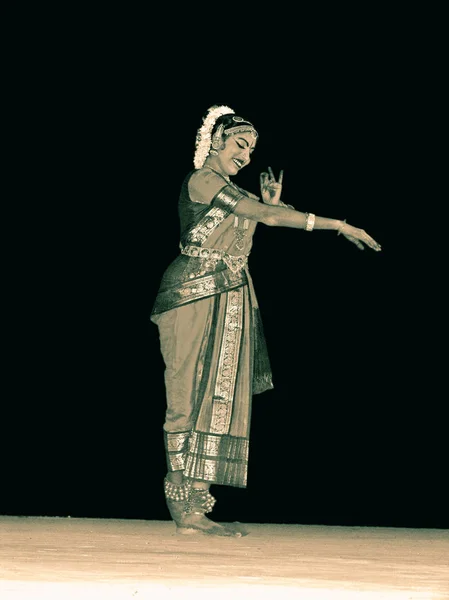 Indischer Klassischer Tanz Bharatnatyam — Stockfoto