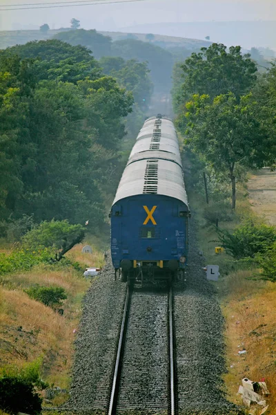 Tren Vía Férrea Ramdarya Pune Maharashtra India — Foto de Stock