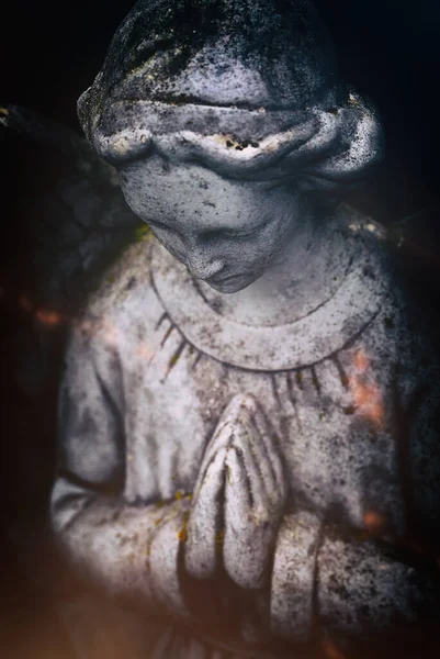 Uma Figura Anjo Grave — Fotografia de Stock