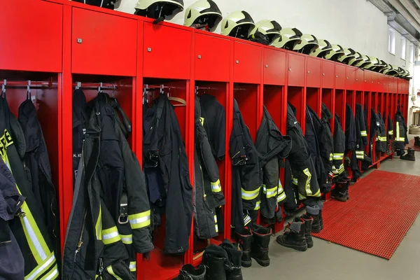 Brandkårens Uniformer Brandkåren — Stockfoto