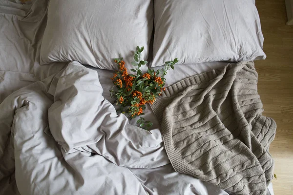 Säng på morgonen — Stockfoto