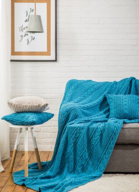 iç kanepe ekose fatura tasarım yastık