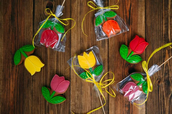 Fiori tulipano cookie regalo colore smalto — Foto Stock