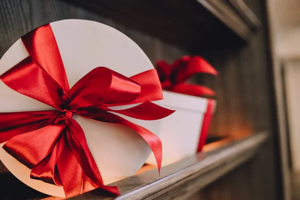 Geschenkboxen mit Bürokratie — Stockfoto