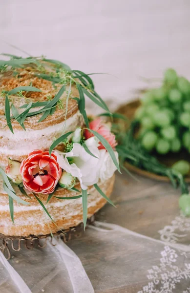 Kue pernikahan pedesaan perjamuan pernikahan — Stok Foto