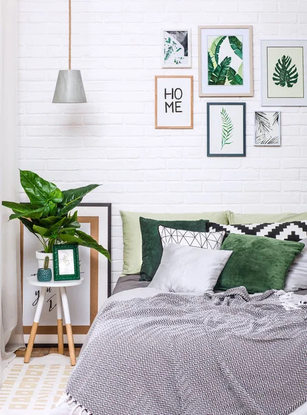 Schlafzimmer Innenraum Haus Stil Malerei Kronleuchter Blume — Stockfoto