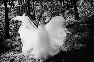 Gelin ormanı etkinliği muhteşem gelinlik düğünü