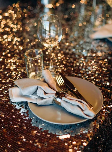 Celebration event sparkle clean glasses decor feast — Stock Photo, Image
