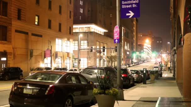 Timelapse Tráfico Nocturno Boulevard Allies Centro Pittsburgh — Vídeos de Stock