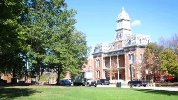 Estabelecimento Fotografia Diurna Edifício Municipal Prefeitura Pequena Cidade Americana — Vídeo de Stock