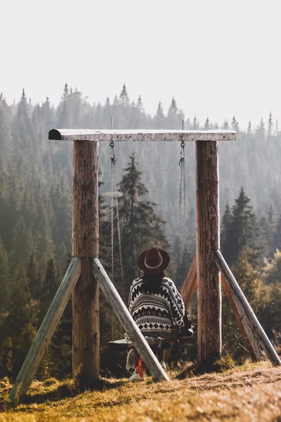 Person Sitting Swing — Stock Photo, Image