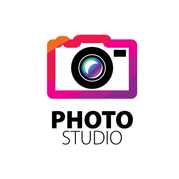 Логотип для фотостудии — стоковый вектор