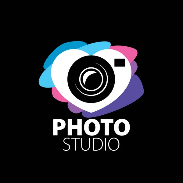 Логотип для фотостудии — стоковый вектор