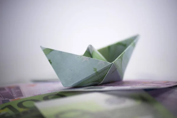 Enviar Notas Origami Num Contexto Dinheiro — Fotografia de Stock