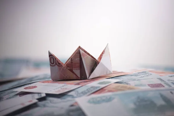 Schip origami bankbiljetten — Stockfoto