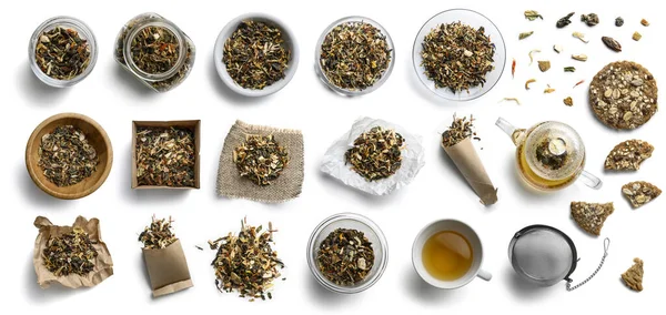 Té verde y accesorios vista superior sobre fondo blanco —  Fotos de Stock