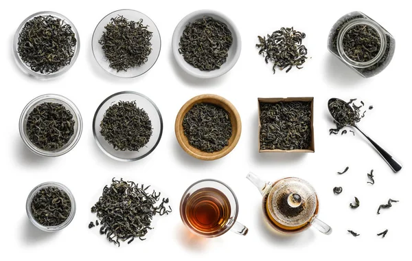 Té verde y accesorios vista superior sobre fondo blanco —  Fotos de Stock