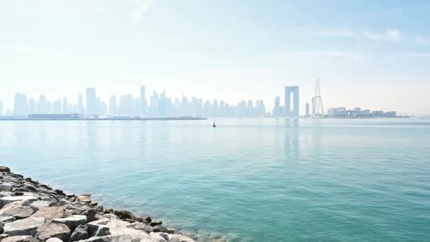 Panoramic view of Dubai in the United Arab Emirates. Clear Sunny day March 13, 2020 — Stock Video