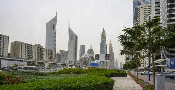 Urban landscape of Dubai, UAE. Clear day 14 March 2020 — Stock Photo, Image
