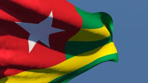 Togos εθνική σημαία κυματίζει στον άνεμο — Αρχείο Βίντεο