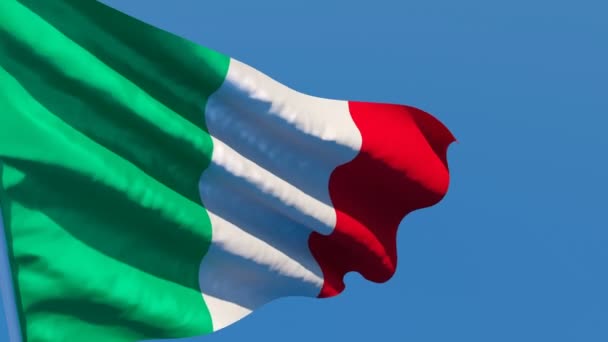 Національний прапор Італії летить за вітром. — стокове відео